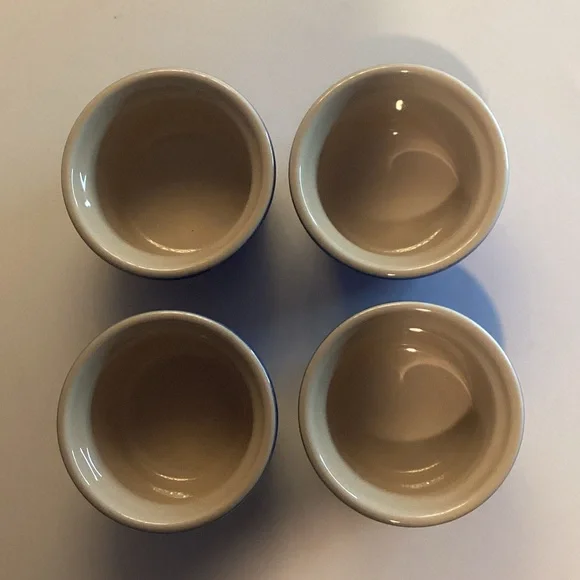 Le Creuset Blue and Cream ramekins, custard cups - Picture 2 of 15